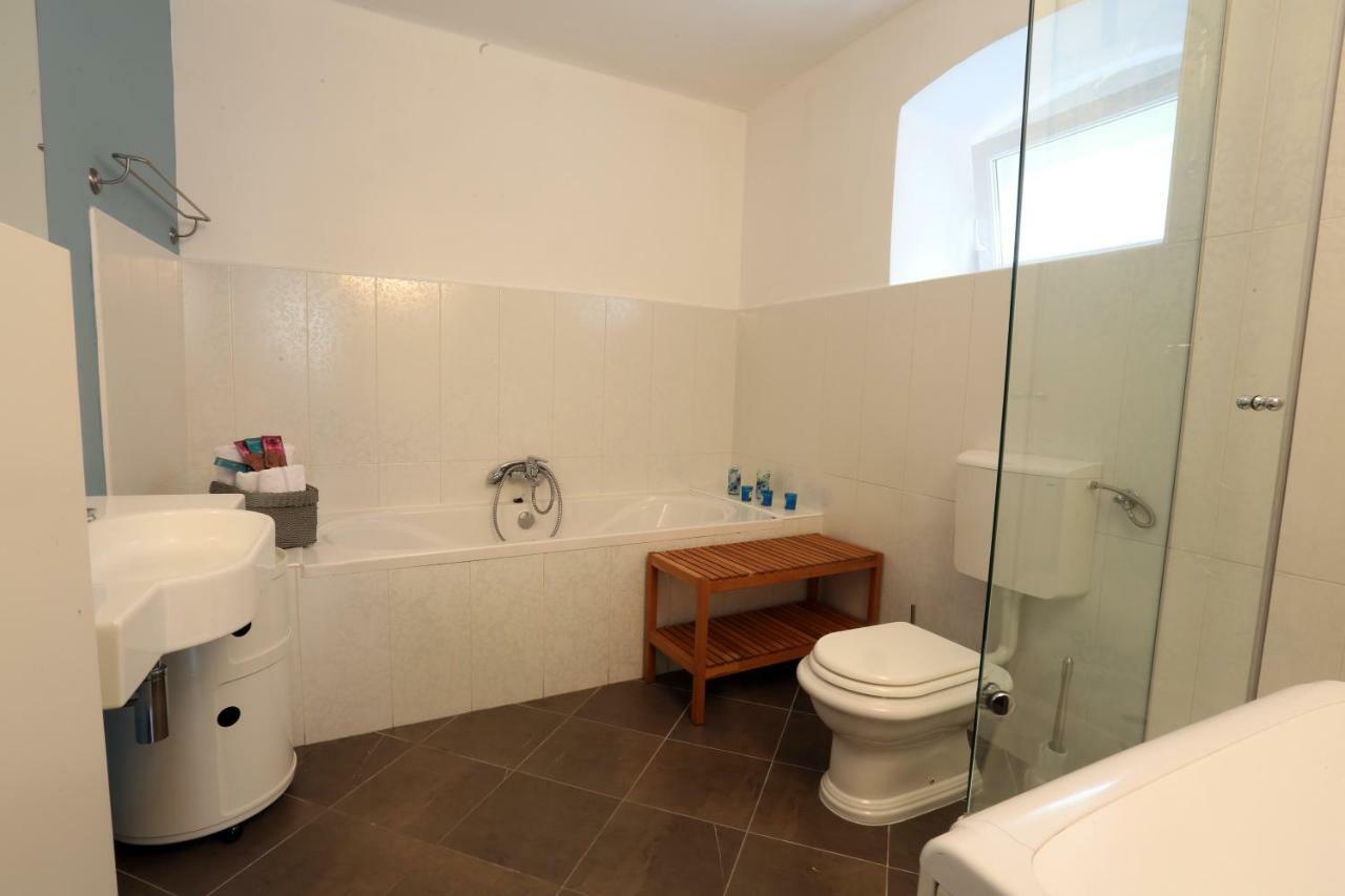 Appartamento Apartman Laval Trsat Fiume Esterno foto